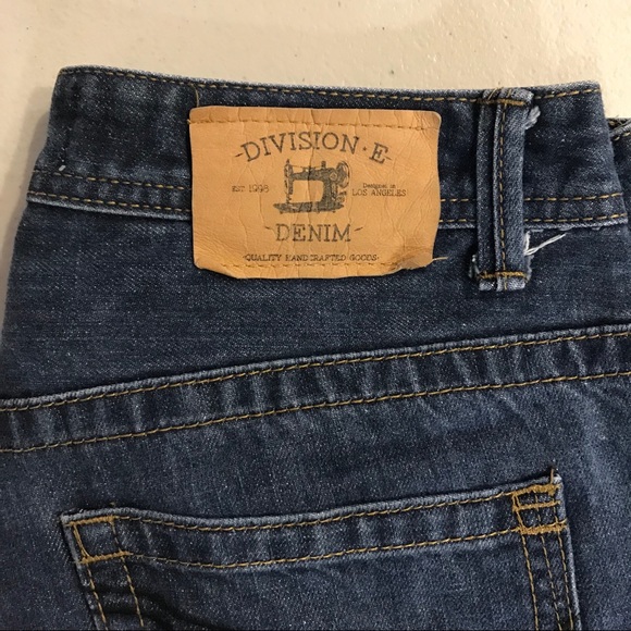 SOLD🚫 Division E Jeans - Picture 4 of 6